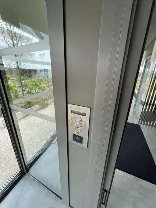 אלפורטוויל Magnifique Appartement Sur La Seine מראה חיצוני תמונה